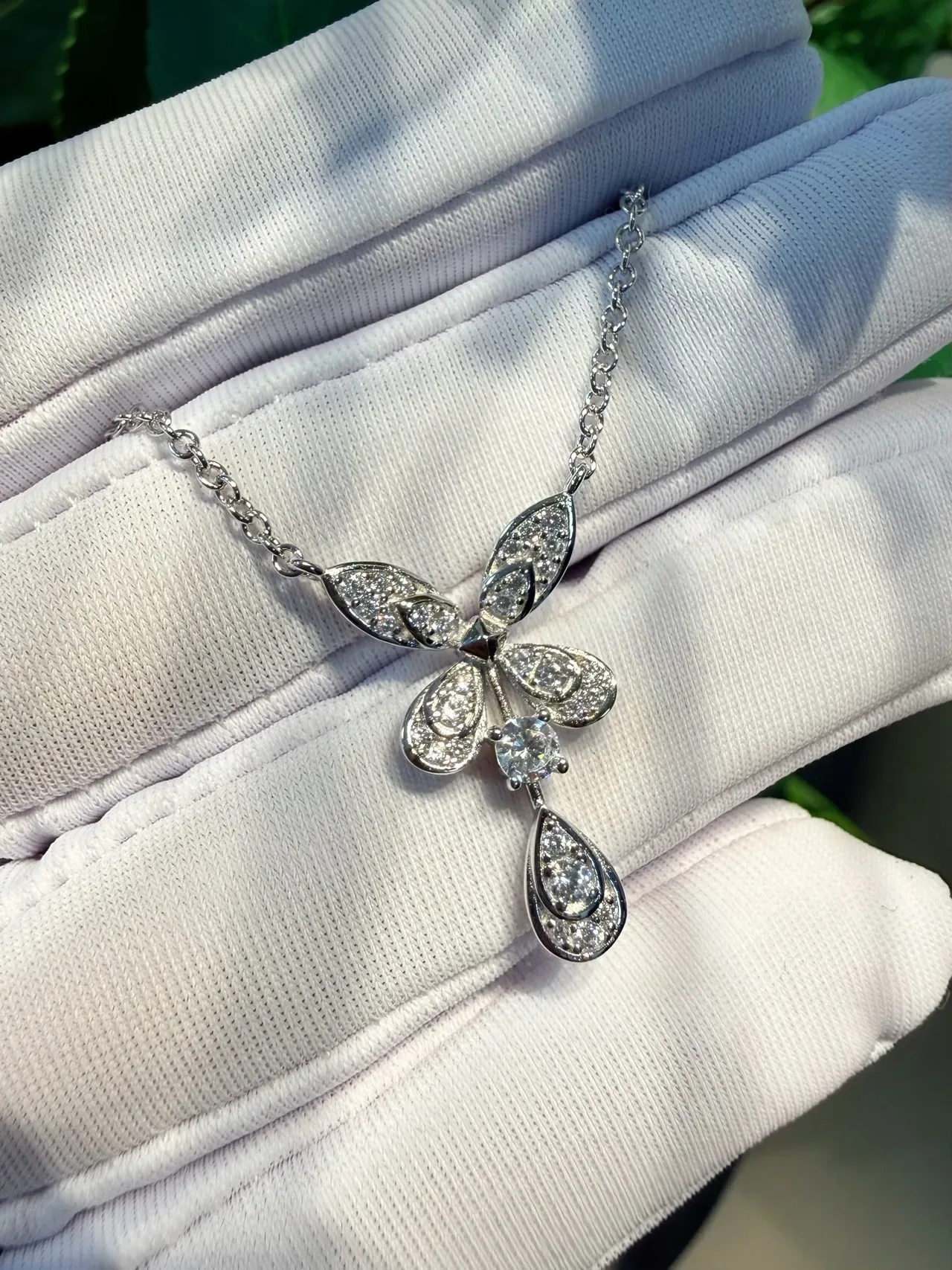 Pavé-Set Floral Teardrop Pendant Necklace 9