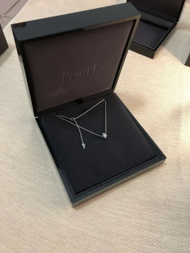 Piaget Black Gold Lacquered Exterior Foil Branding Ring 4
