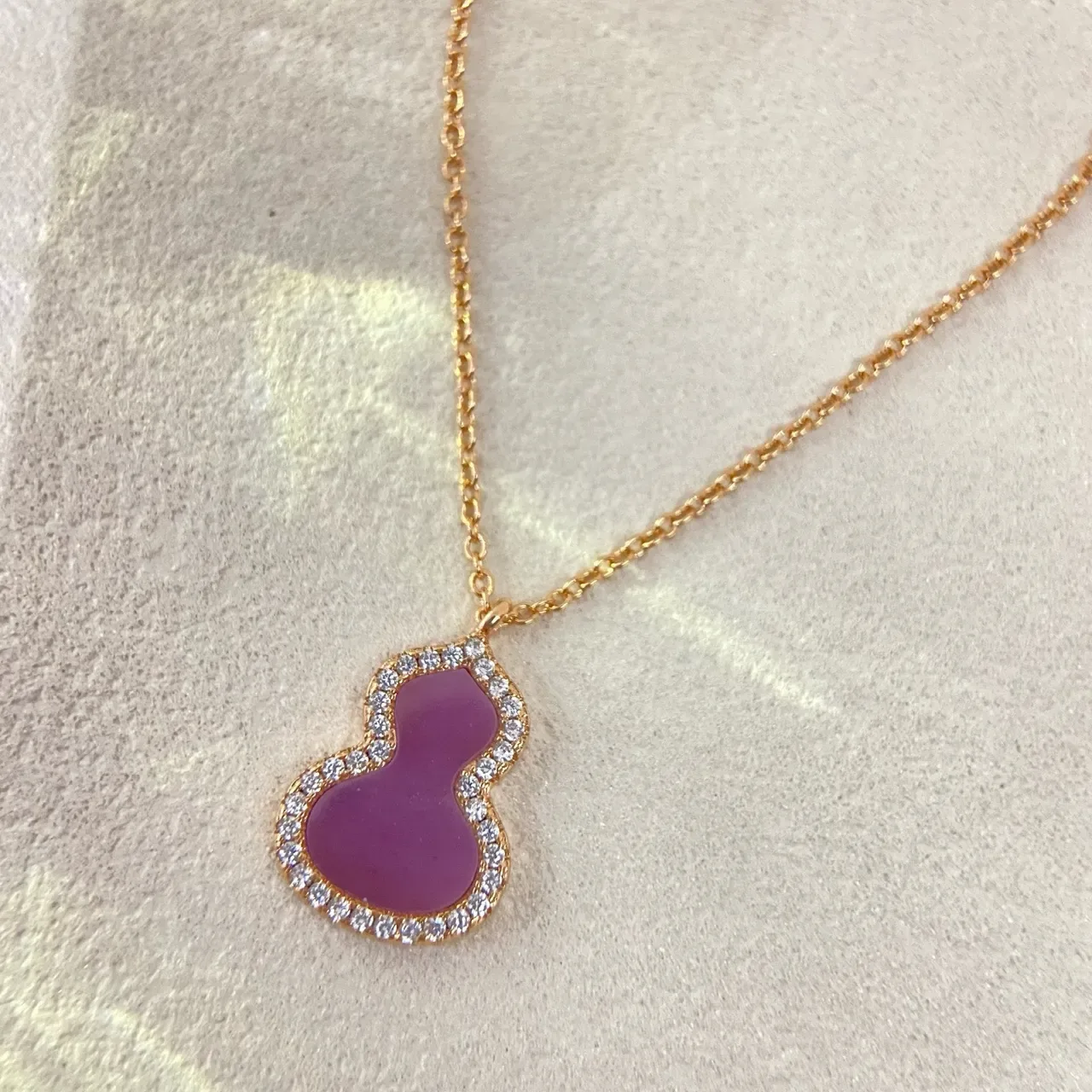 Purple Gold Gourd-Shaped Pendant Pavé-Set Clear Stones Necklace 2