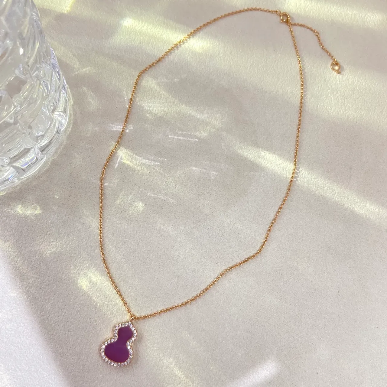 Purple Gold Gourd-Shaped Pendant Pavé-Set Clear Stones Necklace 3