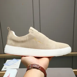 Santoni حذاء رياضي بيج من السويدي slip-on lifestyle