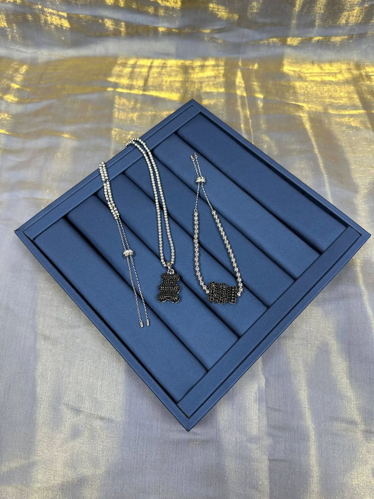 Collier Chaîne à boules argentée noire ajustable avec attache à bascule 8