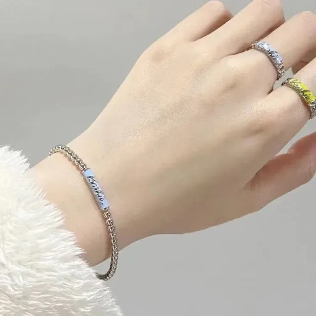 Cuentas metálicas plateadas moradas esféricas para joyería 2