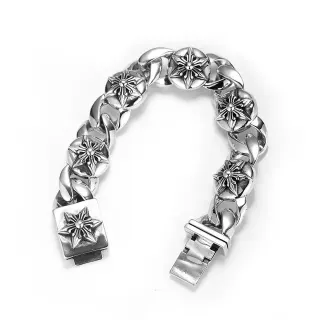 Silver-Toned Star Motif Chunky Curb Chain Bracelet