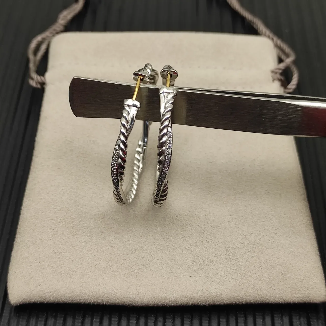 Twisted Rope Pavé Hoop Earrings 10