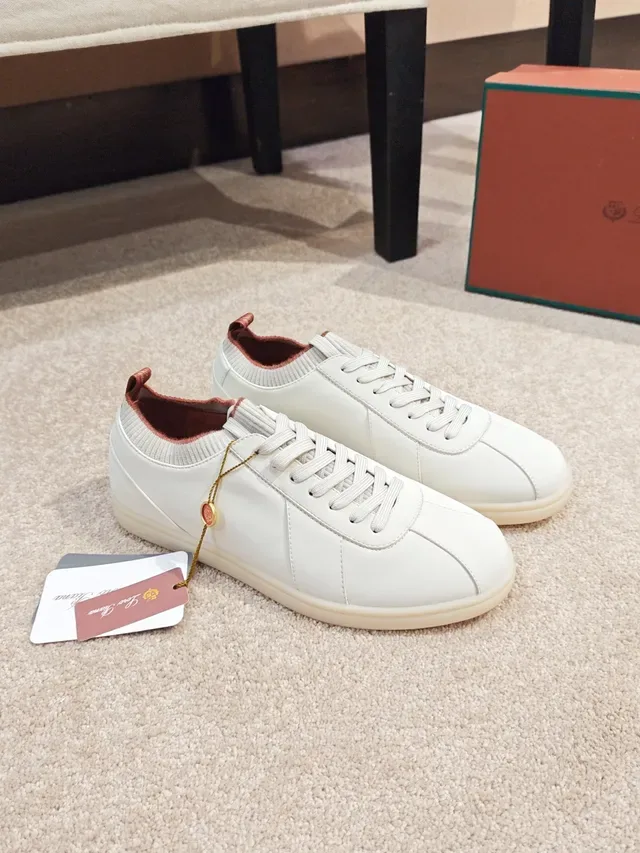 White Minimalist Low-Top Lace-Up Sneaker 5