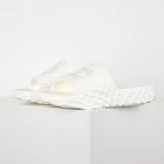 White Molded Monolithic Construction Quilted Diamond-Pattern Texture Slippers