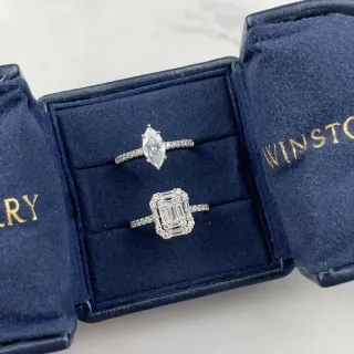 Winston Marquise-Cut Solitaire এবং Emerald-Cut Halo Cluster Rings