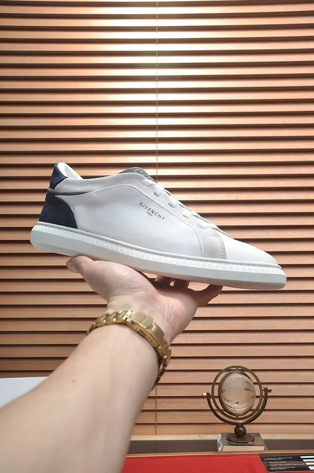 Givenchy City Sport blanco y marino zapatillas lifestyle 3