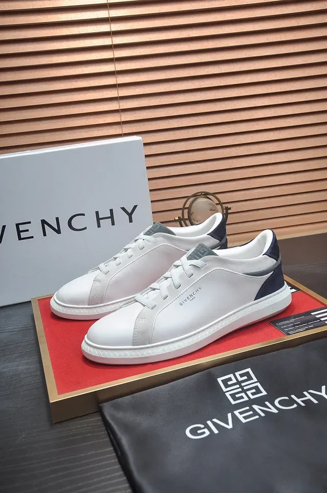 Givenchy City Sport blanco y marino zapatillas lifestyle 6