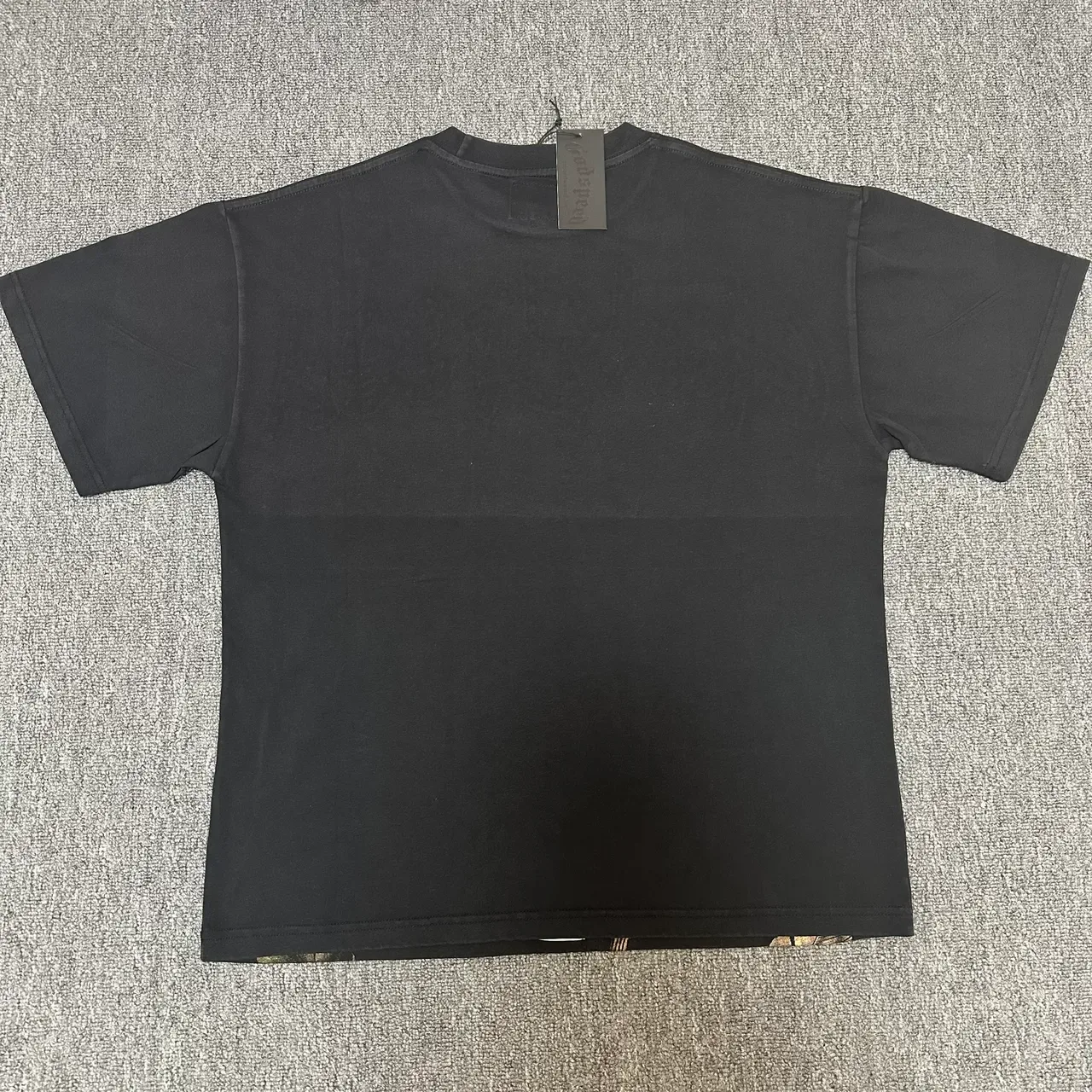 Camiseta gráfica Godspeed con motivo de ángel 2