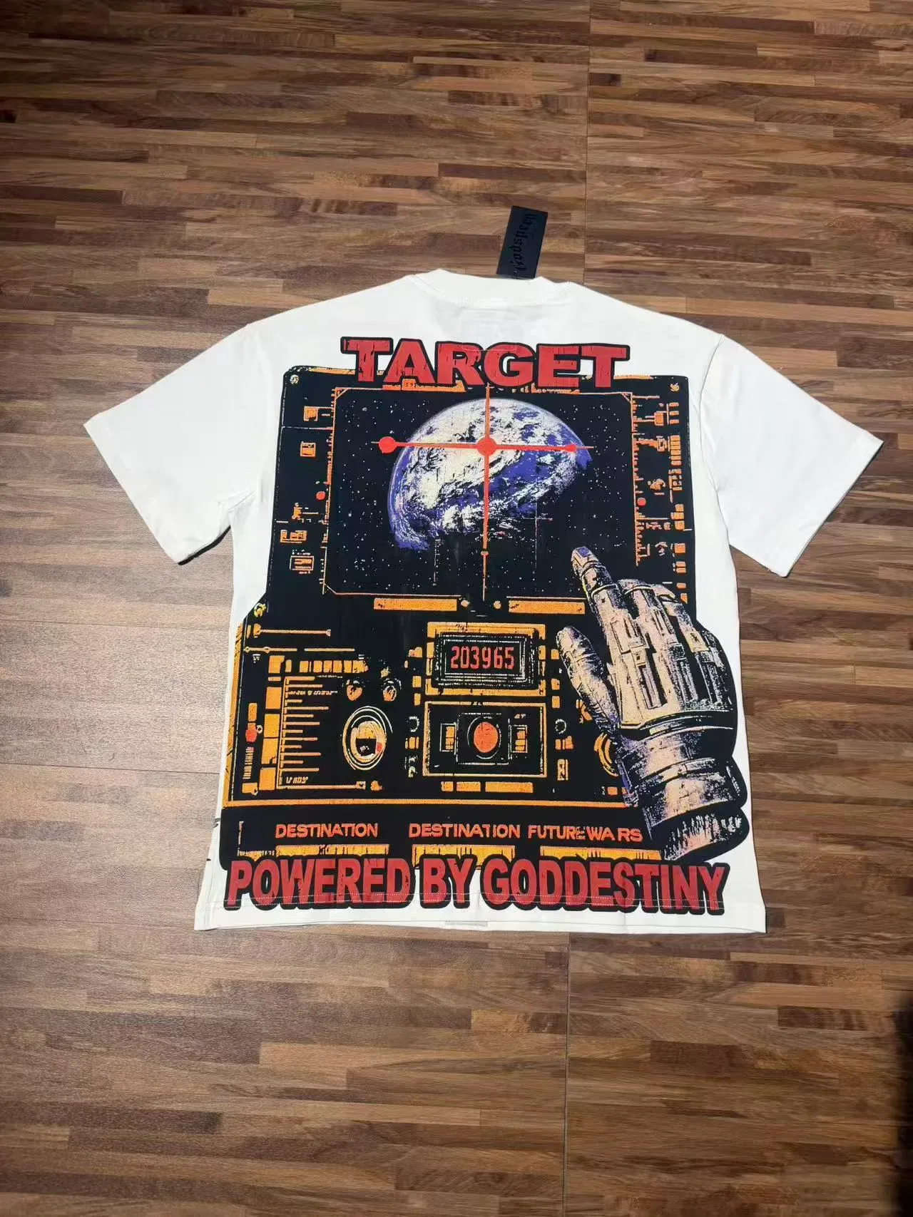 Camiseta oversized Godspeed com estampa gráfica temática de ficção científica 3