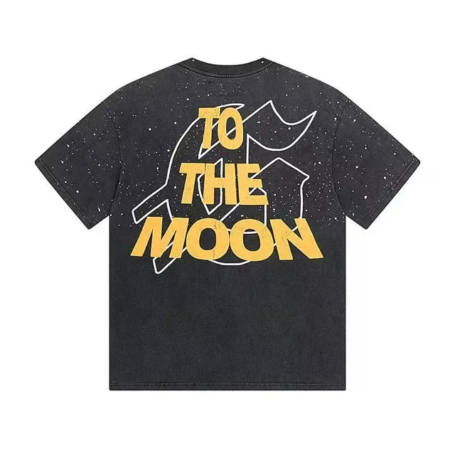 Godspeed To The Moon ओवरसाइज़्ड स्पेस-वॉश ग्राफिक टी-शर्ट 5