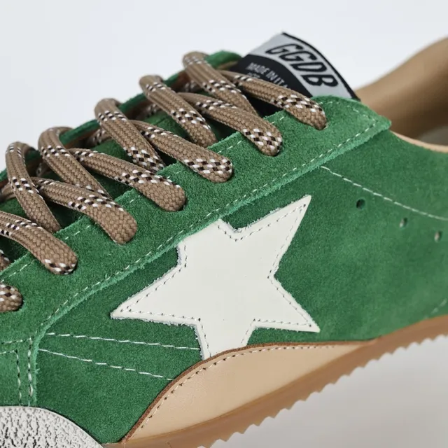 Golden Goose Superstar Chaussures Lifestyle en Daim Vert avec Étoile 6