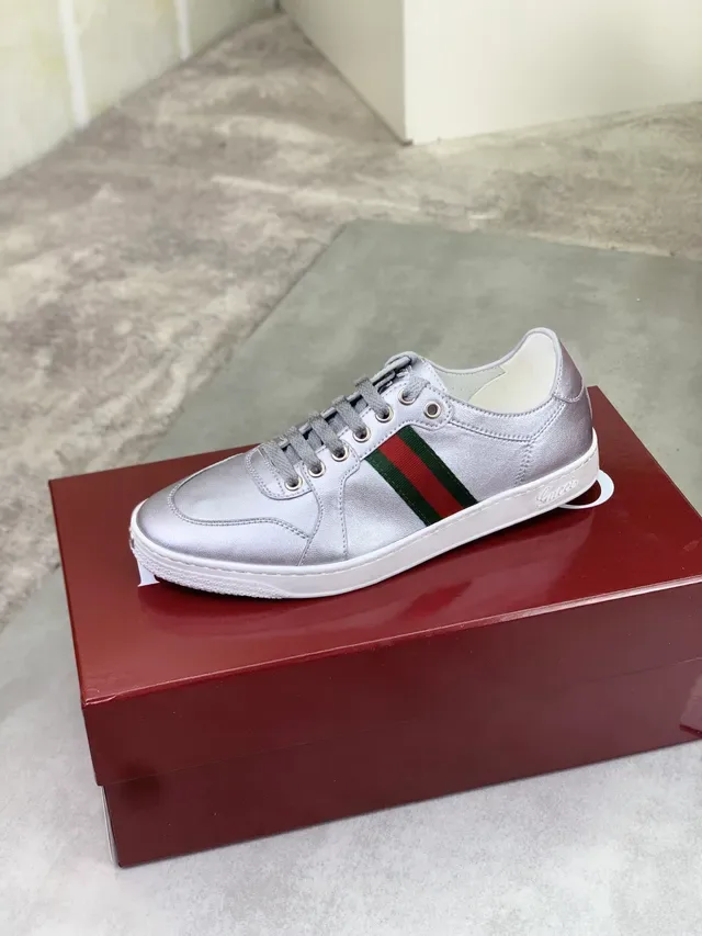 Gucci Ace Plata Metálica Rayas Web Zapatillas Lifestyle 4