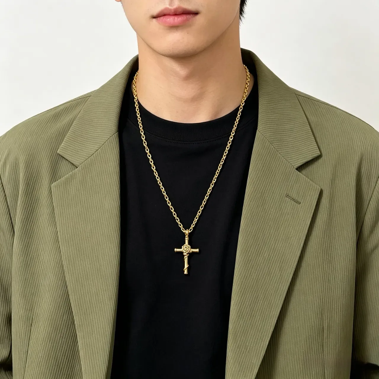 Gucci 竹十字吊坠 金色项链 8