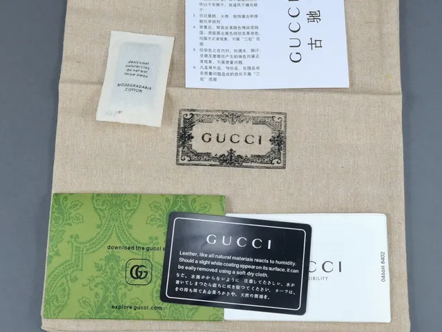 Gucci 米色棕色印花帆布草编鞋底船鞋 9