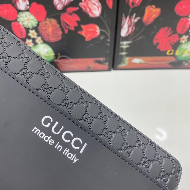 Gucci काला सोना उभरा GG मॉनोग्राम मैट लेदर लंबा वॉलेट 4