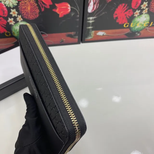 Gucci काला सोना उभरा GG मॉनोग्राम मैट लेदर लंबा वॉलेट 5
