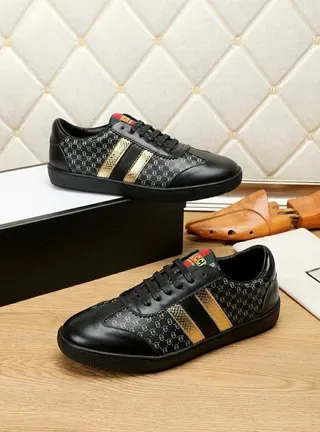 Gucci Negro Dorado Cuero Superior Monogram-Print Paneles Laterales Lifestyle Sneakers 2