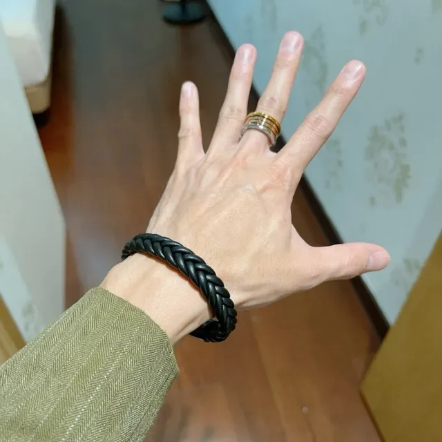 Gucci Black Gray Braided Leather Magnetic Clasp Bracelet 8