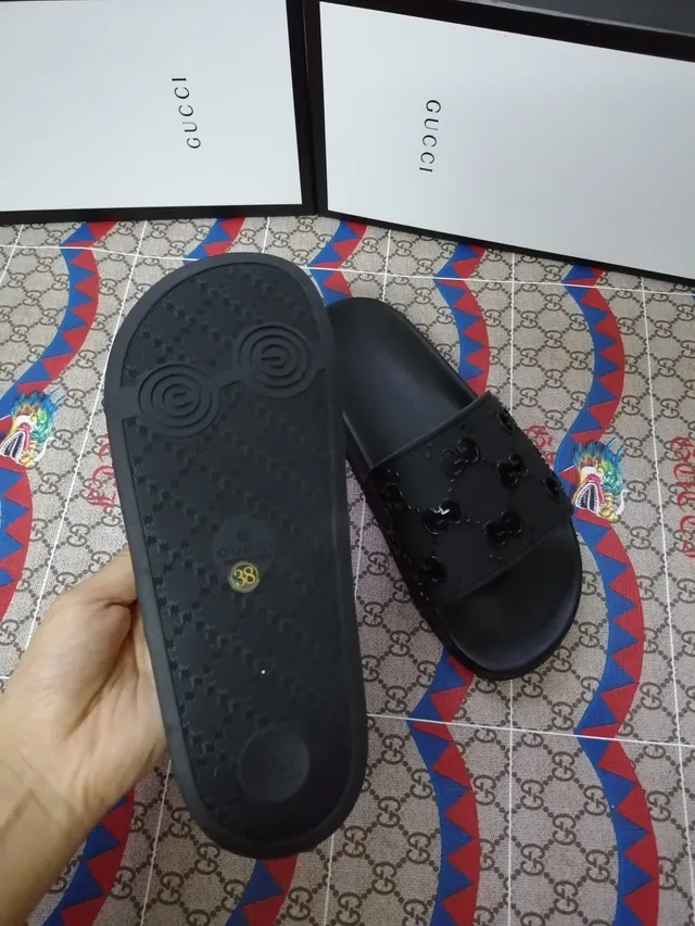 Gucci Black Rubber Construction Embossed Interlocking G Strap Slippers 4