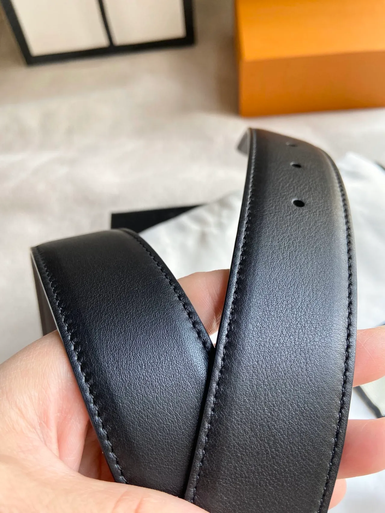 Gucci Black Silver Smooth Interlocking G Buckle Leather Belt 4