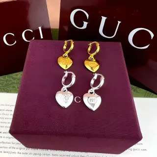 Gucci Blind for Love সোনা রূপা হৃদয় আকৃতির ঝুলন্ত কানের দুল