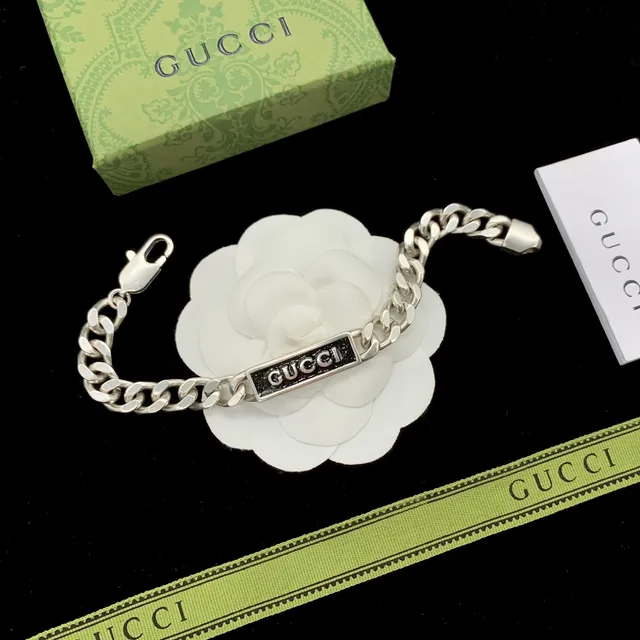 Gucci Chunky Curb Chain Logo Plaque Bracelet 6