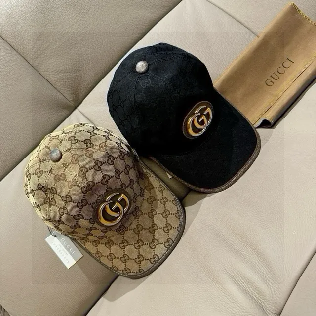 Gucci Double G Emblem Gorra de béisbol Negra GG Monogram 2