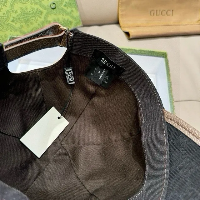 Gucci Double G Emblem Gorra de béisbol Negra GG Monogram 3