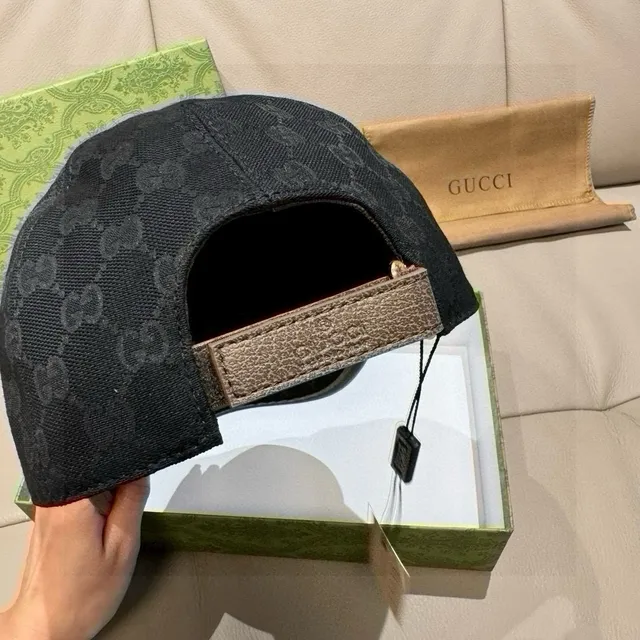 Gucci Double G Emblem Gorra de béisbol Negra GG Monogram 4