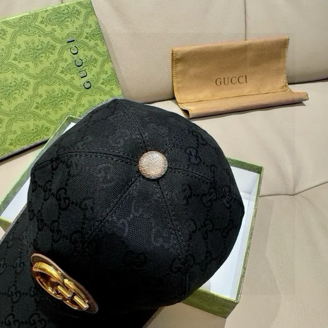 Gucci Double G Emblem Gorra de béisbol Negra GG Monogram 7