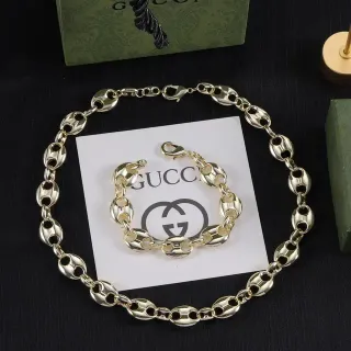 Gucci Gancini Collier Chaîne à maillons ovales en or