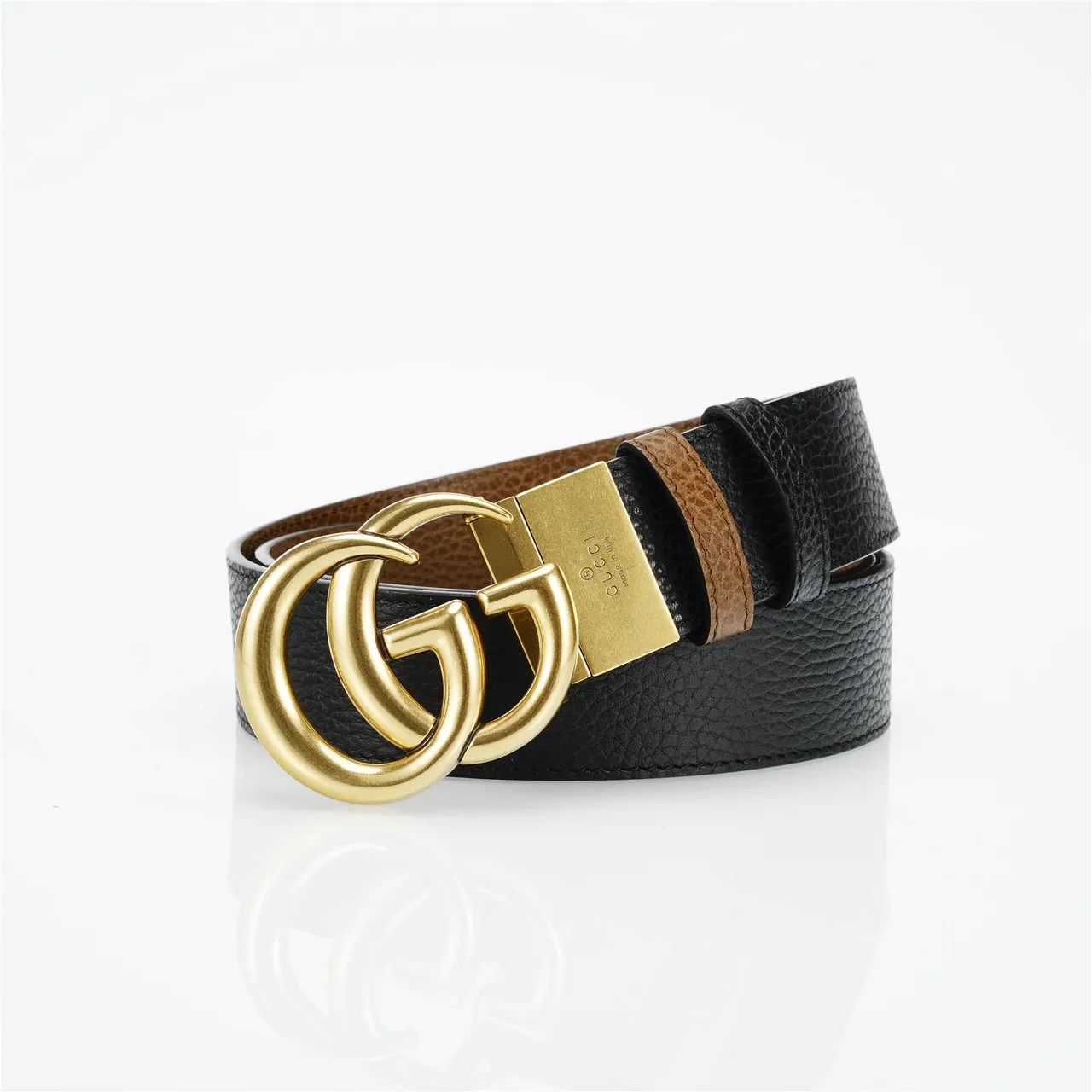 Gucci GG Marmont Black Gold Pebbled Interlocking G Buckle Leather Belt 2
