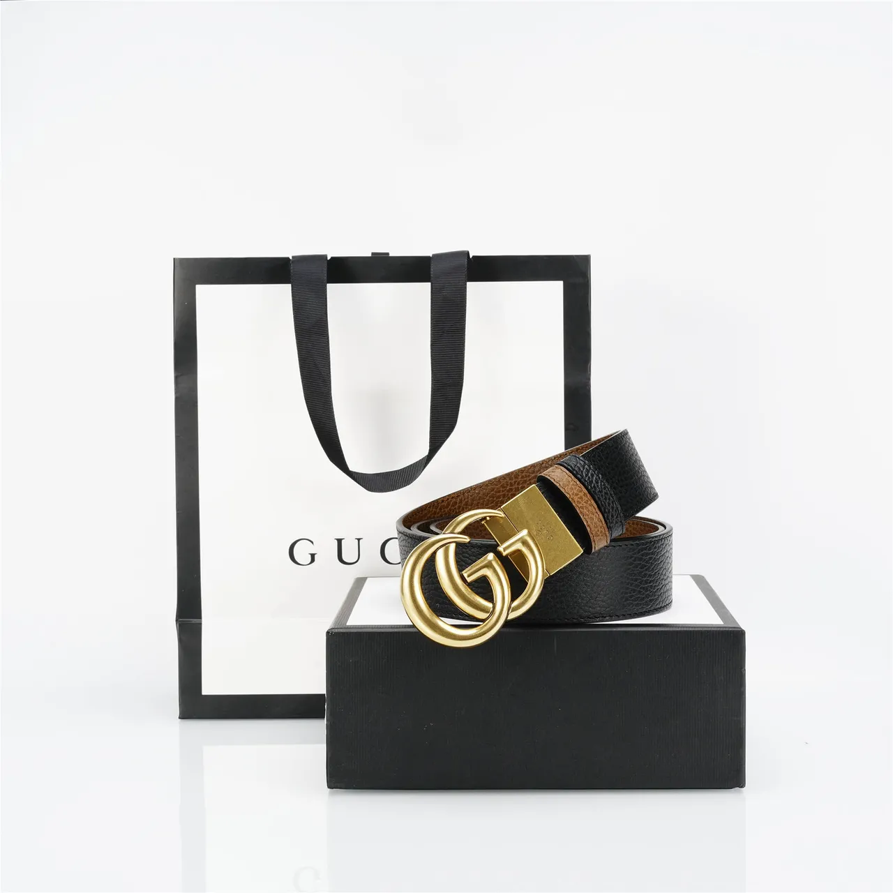 Gucci GG Marmont Black Gold Pebbled Interlocking G Buckle Leather Belt 4