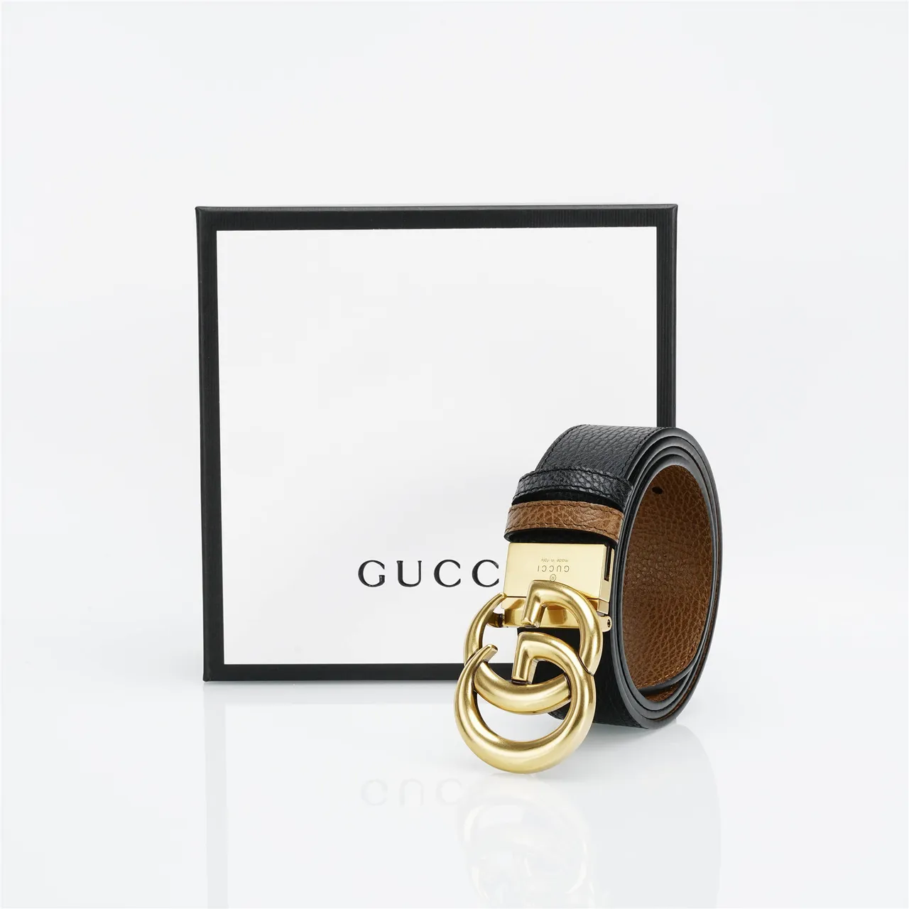 Gucci GG Marmont Black Gold Pebbled Interlocking G Buckle Leather Belt 5