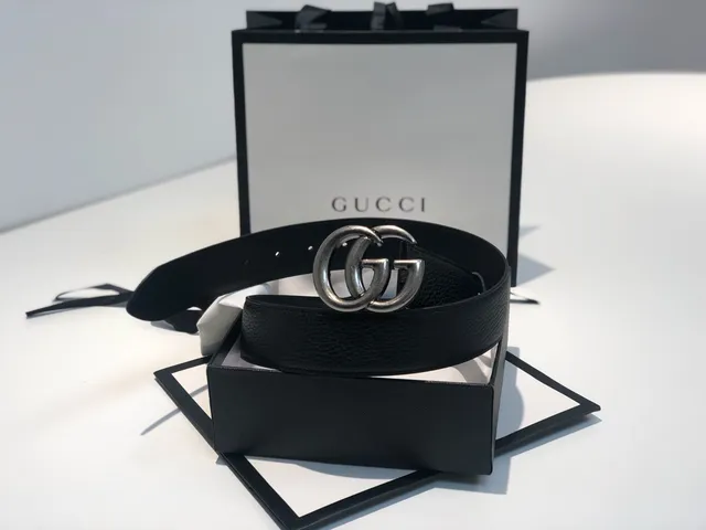 Gucci GG Marmont Ceinture en cuir noir grainé 5