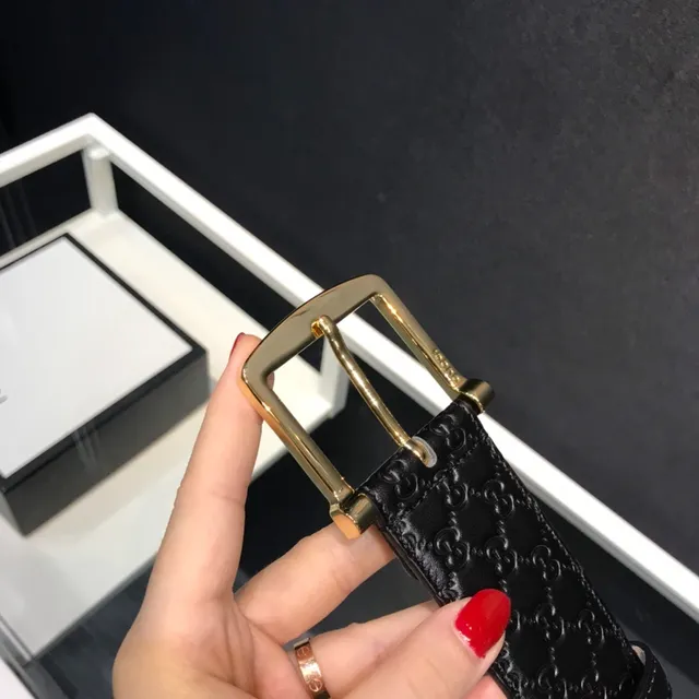 Gucci GG Marmont Cinto de couro preto embossado 4