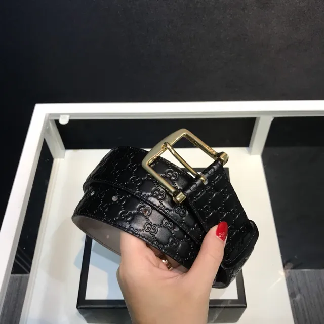 Gucci GG Marmont Cinto de couro preto embossado 8
