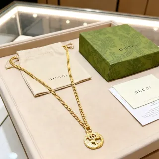 Gucci GG Marmont গোল্ড-টোন কার্ব চেইন হার
