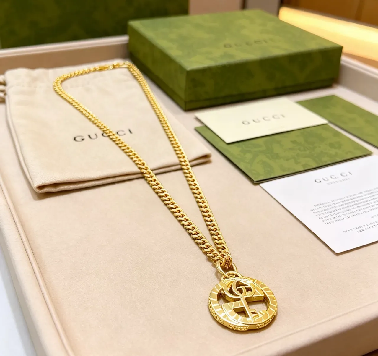 Gucci GG Marmont 曲链金色项链 6