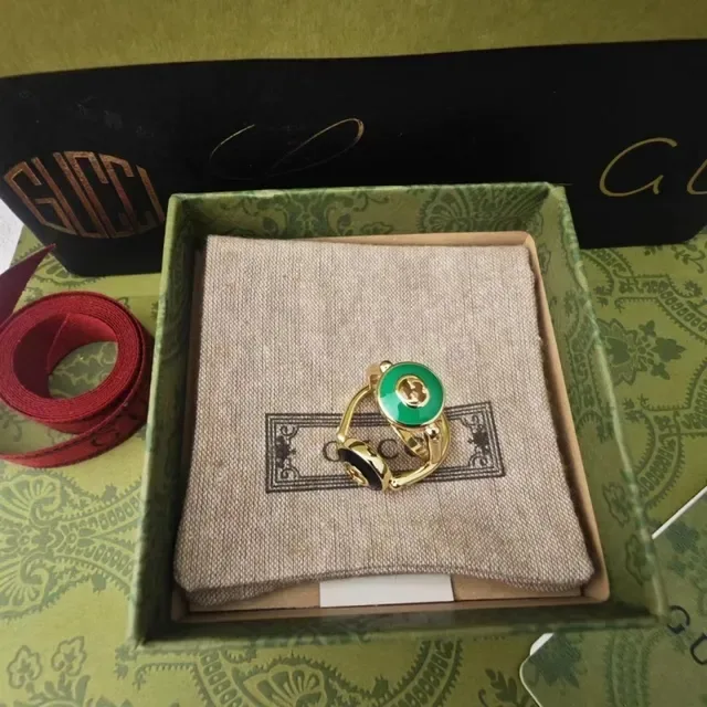 Gucci GG Marmont Green Gold Rotating Bezel Cabochon Stone Ring 6