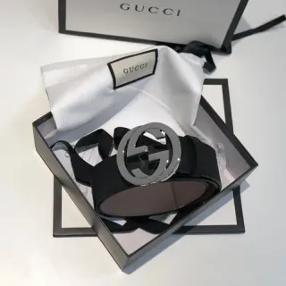Gucci GG Marmont Interlocking G حزام جلد أسود