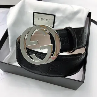 Gucci GG Marmont Interlocking G 扣环 黑色皮革腰带