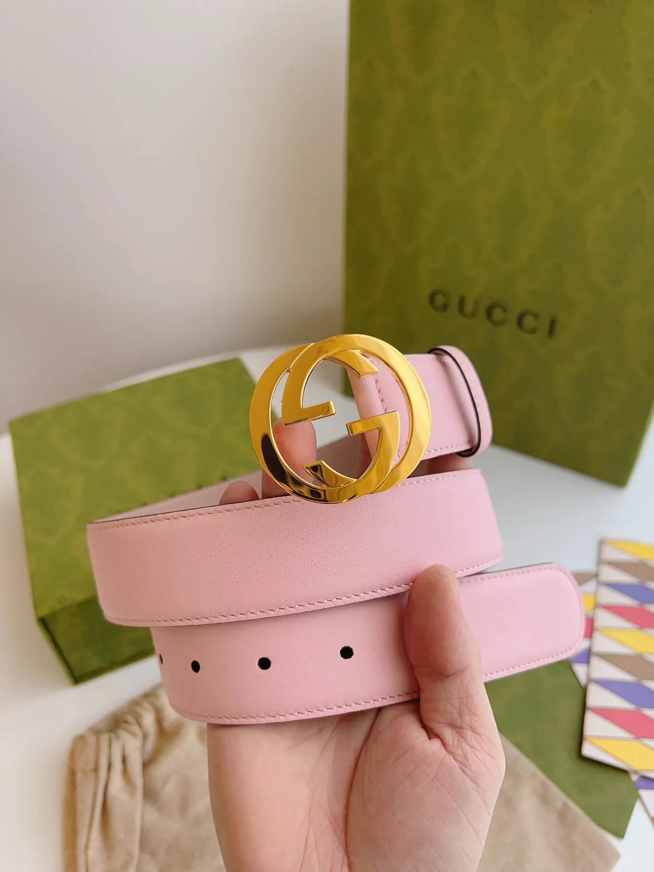 Gucci GG Marmont Cinturón de Cuero Rosa 2