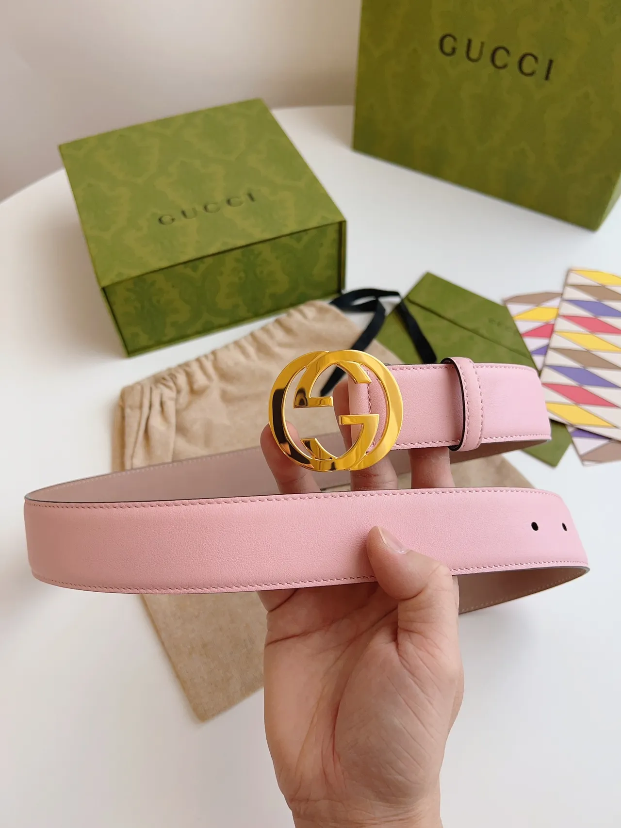 Gucci GG Marmont Cinturón de Cuero Rosa 3