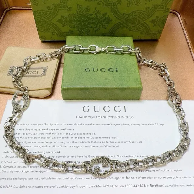 Collier Gucci GG Marmont Argent Vert Chaîne à maillons lourds Médaillons Gravés Double-G 4