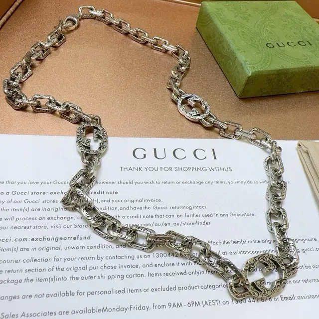 Collier Gucci GG Marmont Argent Vert Chaîne à maillons lourds Médaillons Gravés Double-G 7