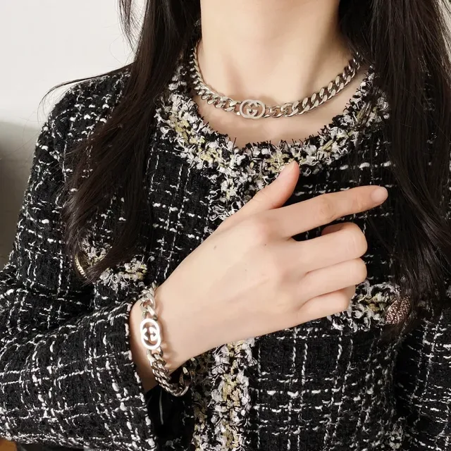 سوار Gucci GG Marmont سلسلة سميكة بلون فضي 4